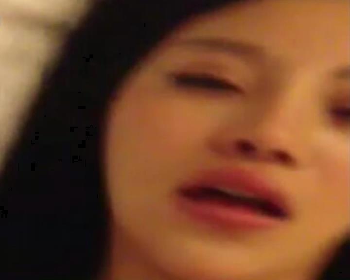 疑似李小璐不雅视频疯传  贾乃亮怒斥造谣